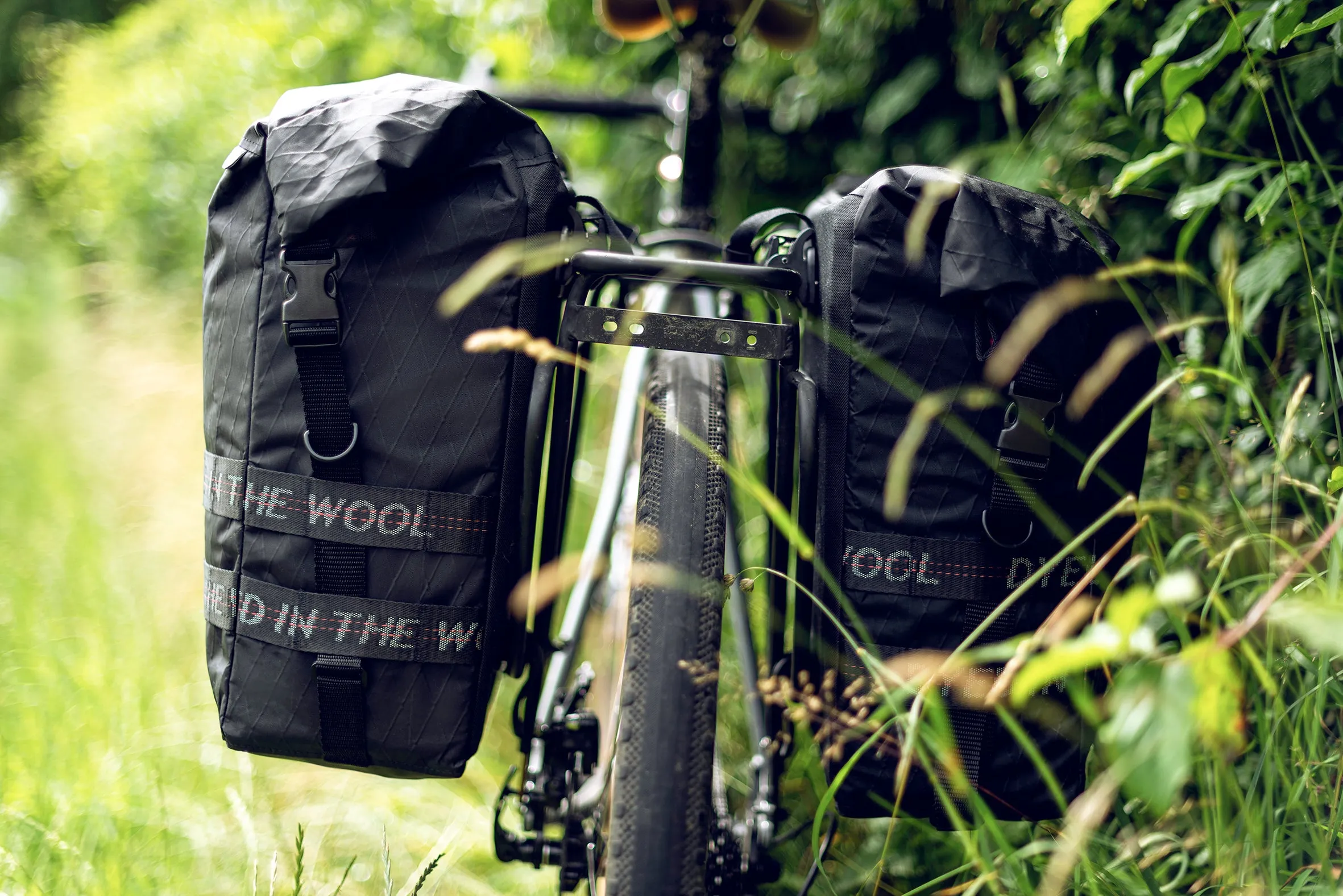 PANNIERS