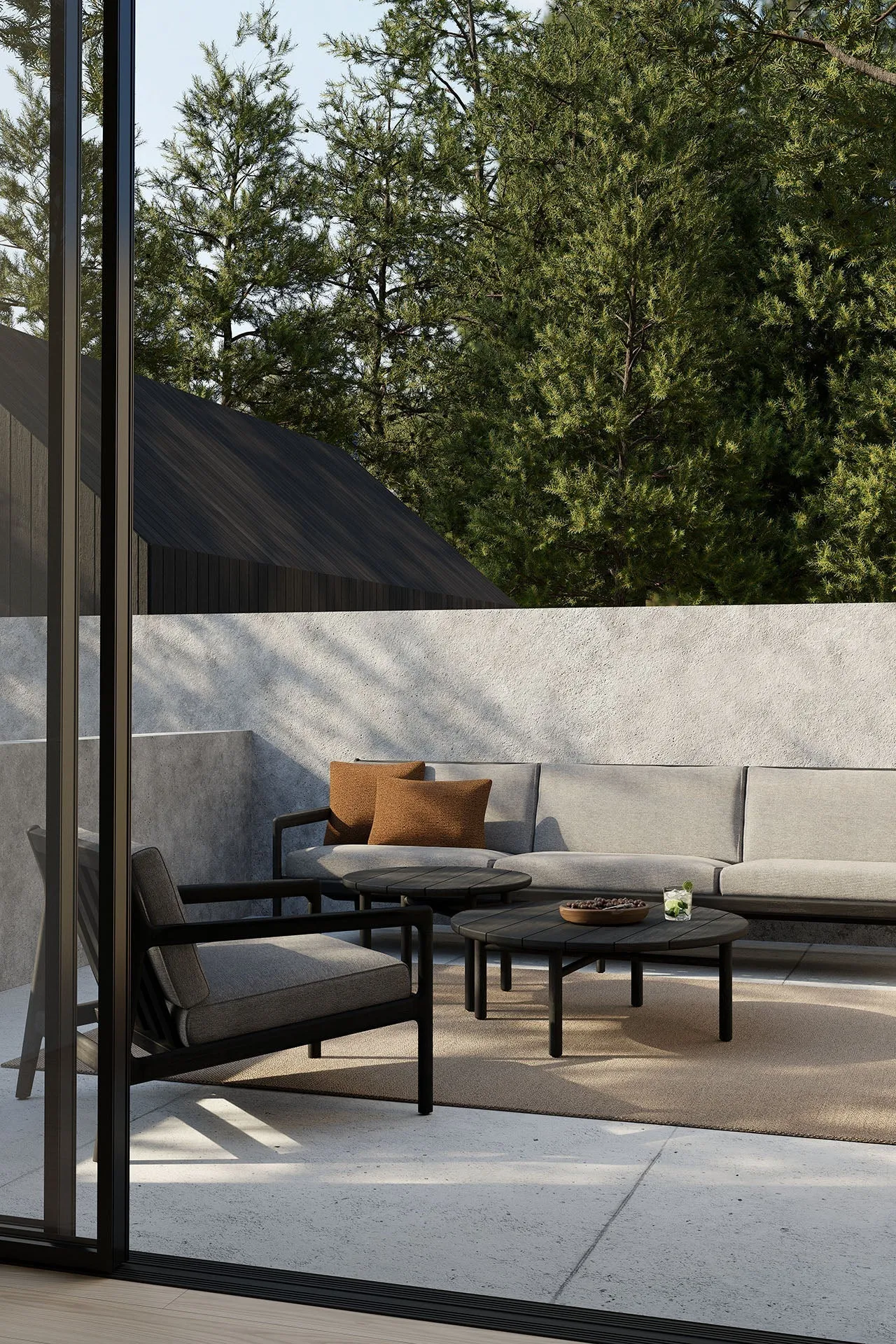 quatro outdoor coffee table