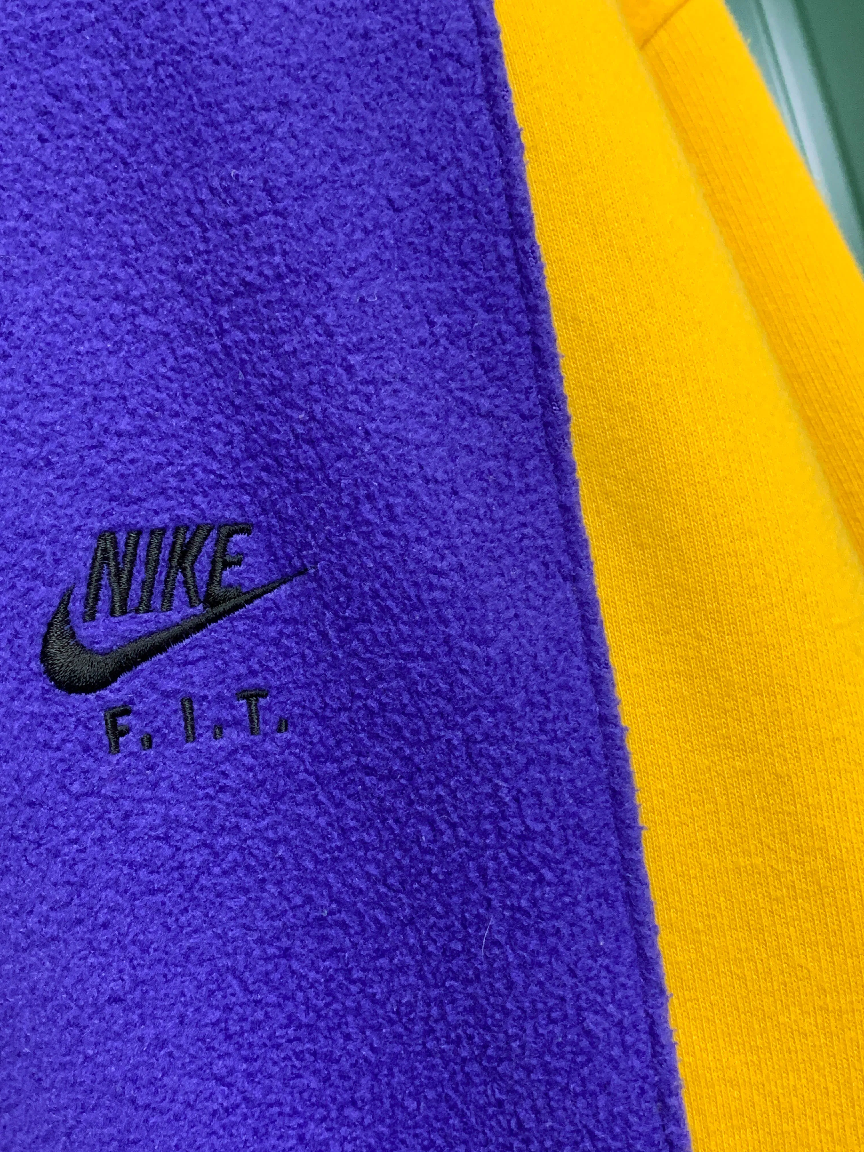 "1 of 1" Nike 2-Tone Sweater (L/XL)