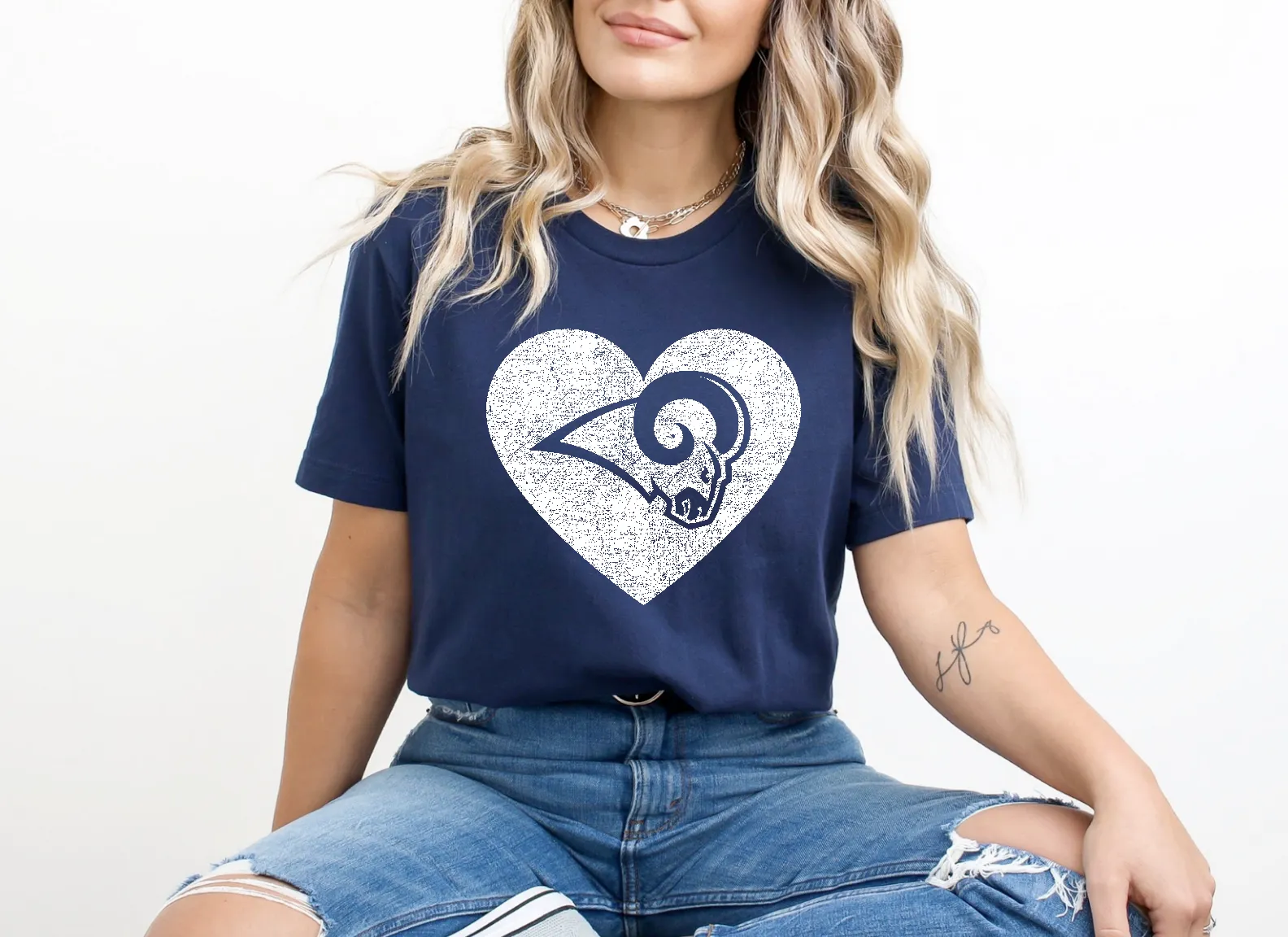Rams Distressed Heart ( M133)