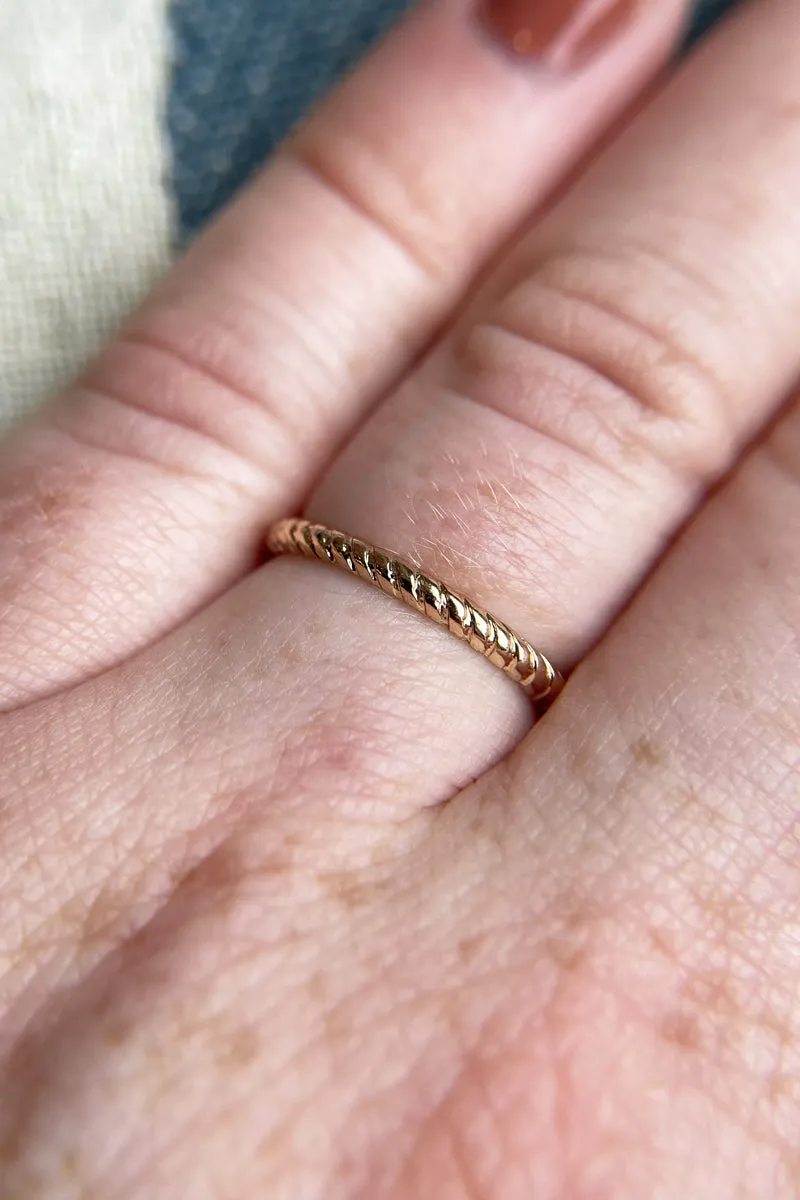 Ripple Ring
