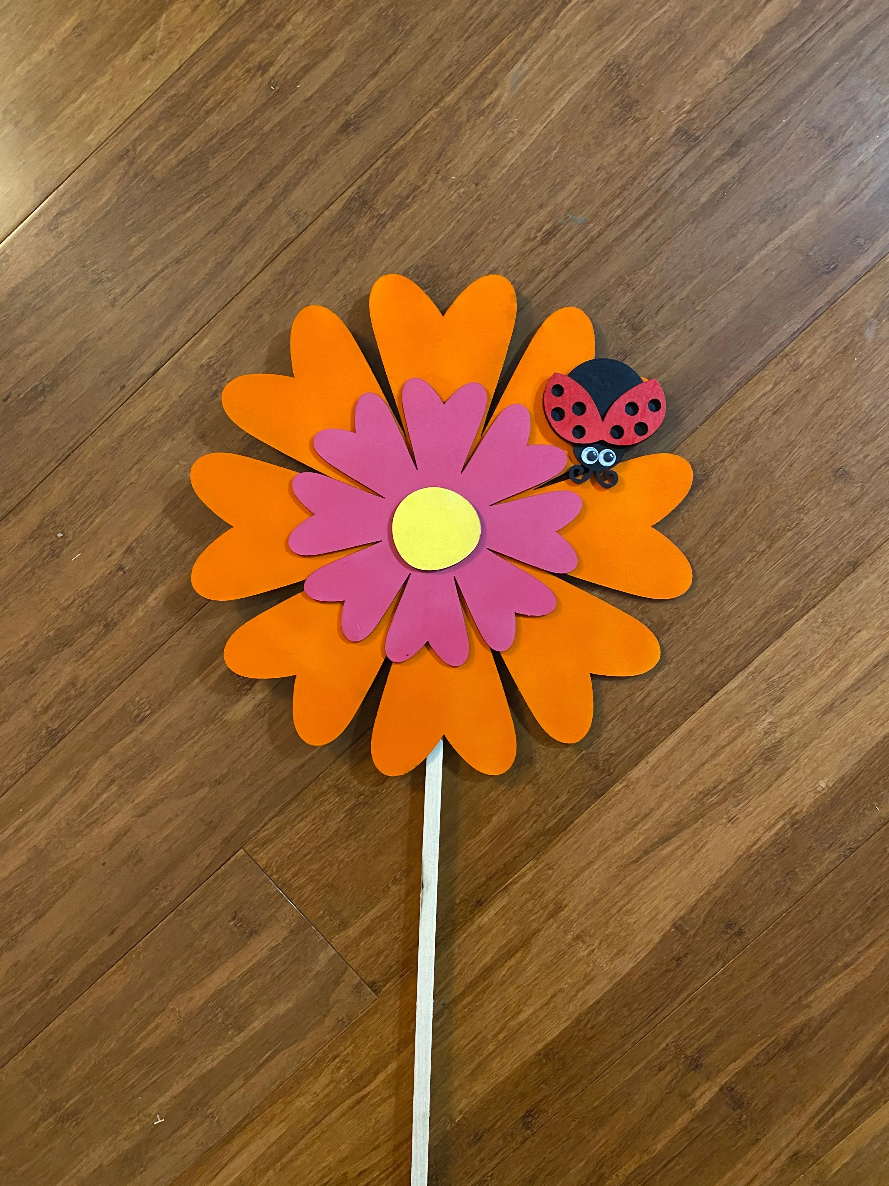 Shimmering Daisy and Ladybug Wooden Garden Stake