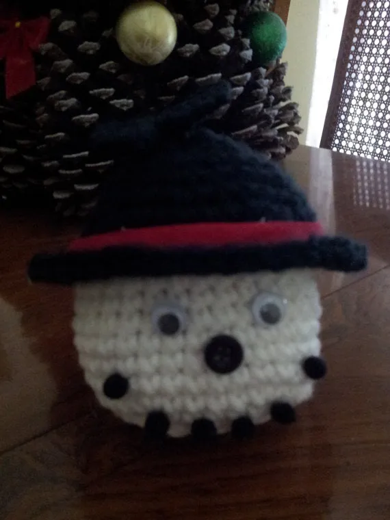 Snowman Gift Bag Crochet Pattern in PDF Format