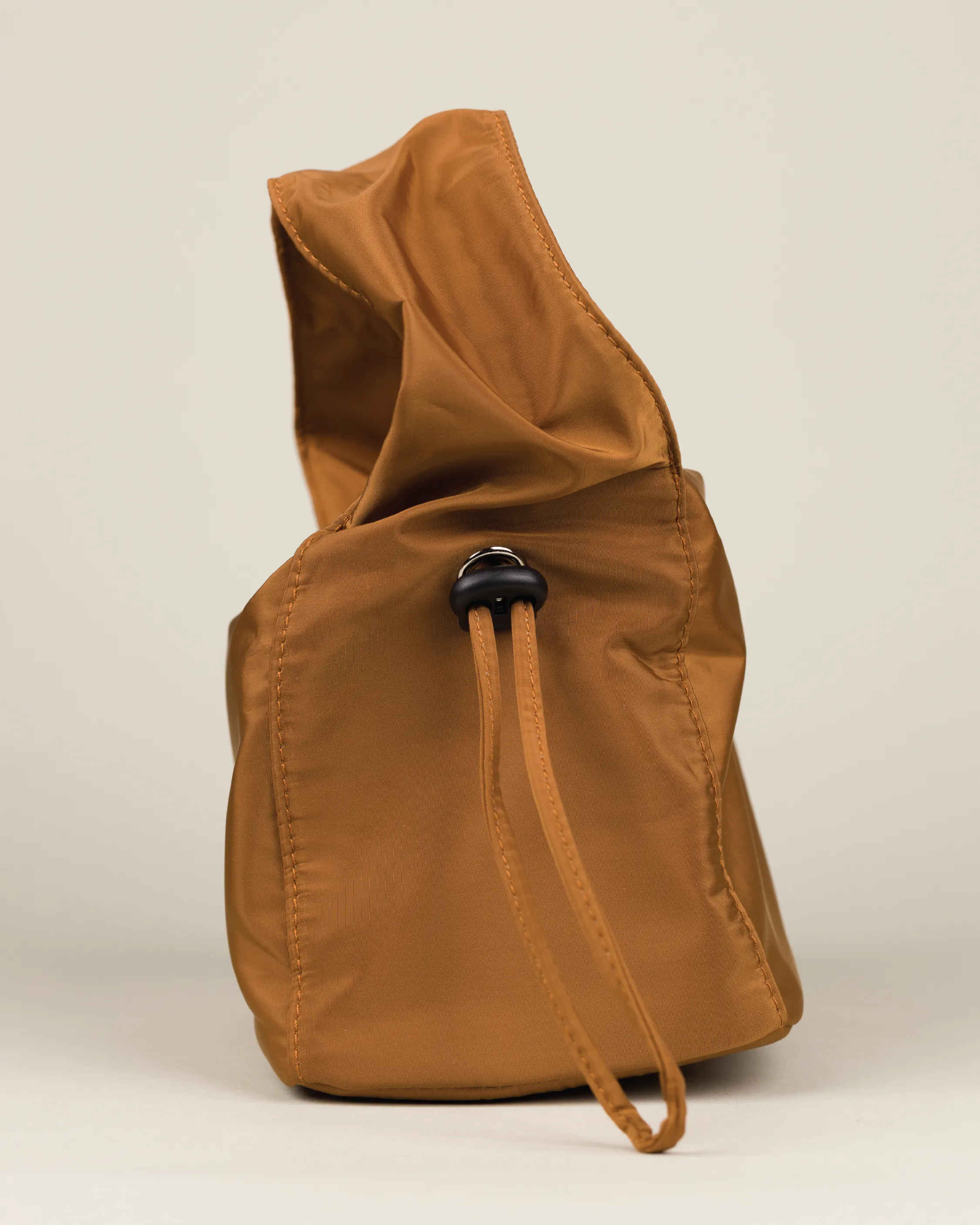 sol nylon kaban
