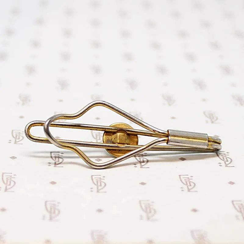 Sporty Golf Reverse Painted Crystal Tie Bar