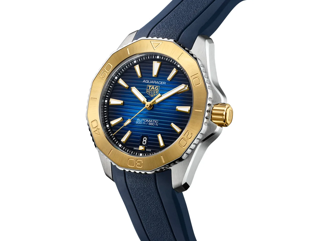 TAG HEUER AQUARACER PROFESSIONAL 200