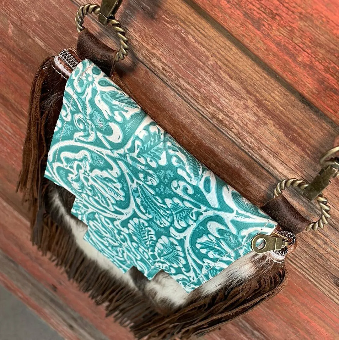 Tammy - Tricolor w/ Turquoise Sand Tool Flap