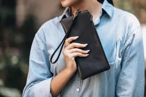 The Wristlet