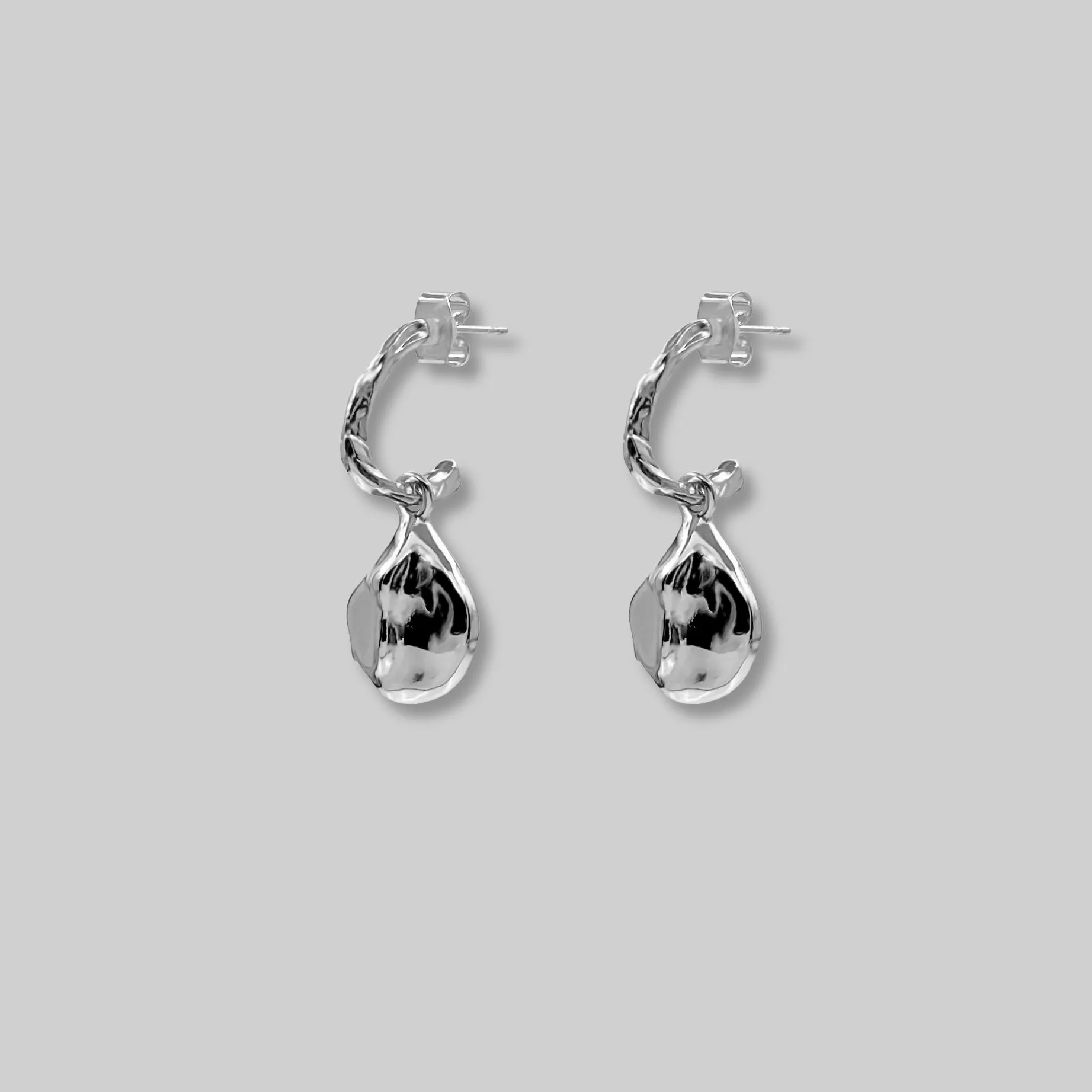 Tiny Wrinkle Teardrop Post Earrings