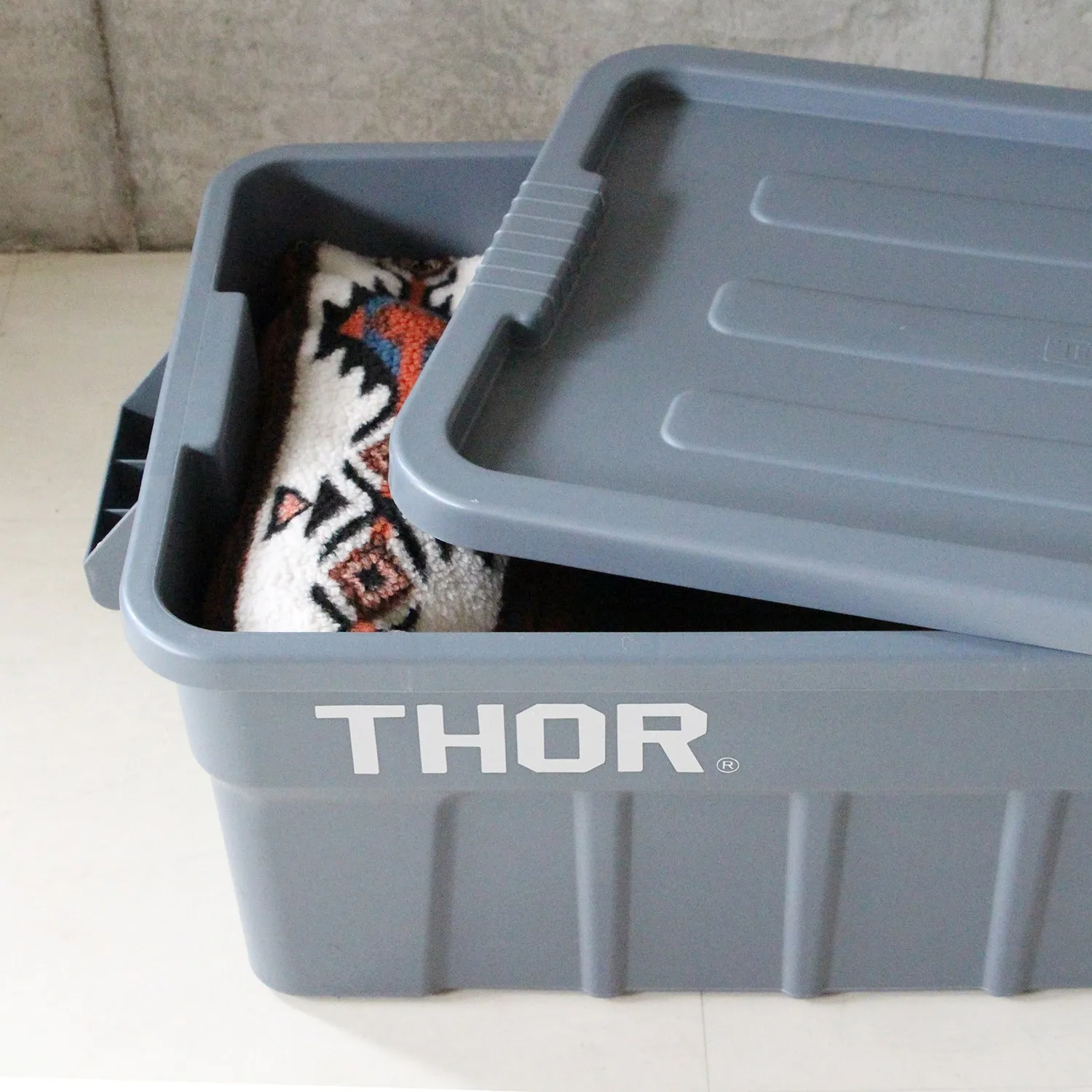 Trust | トラスト　THOR LARGE TOTES WITH LID 53L