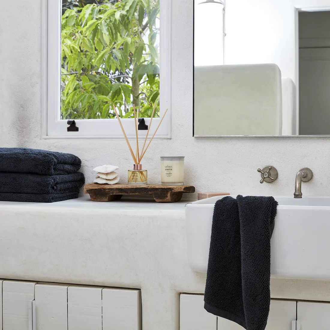 Urban Oasis Aydin Bath Towel Woodland Gray