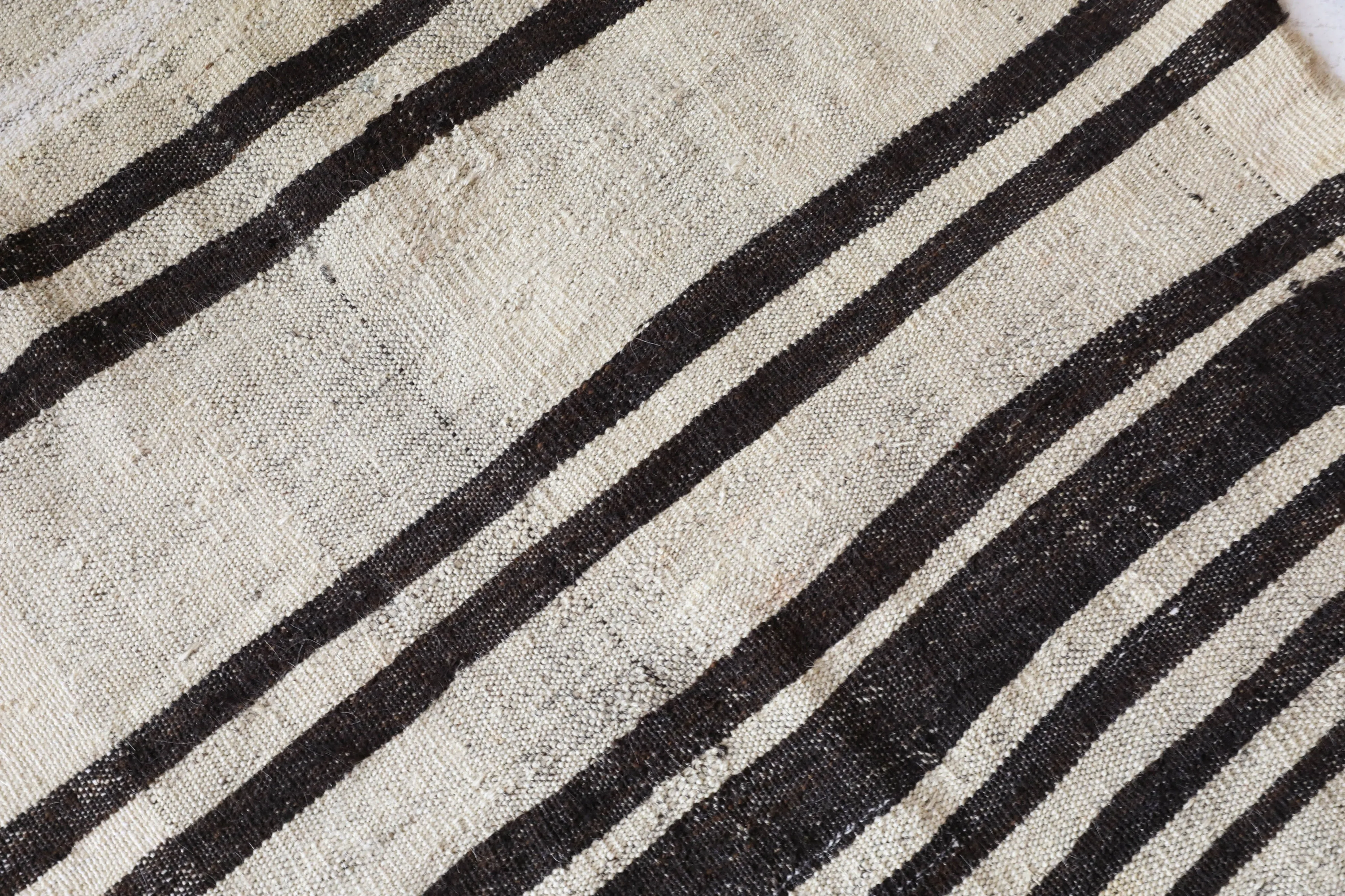 Vintage Mersin Mut Kilim Rug 2'8"x4'10"