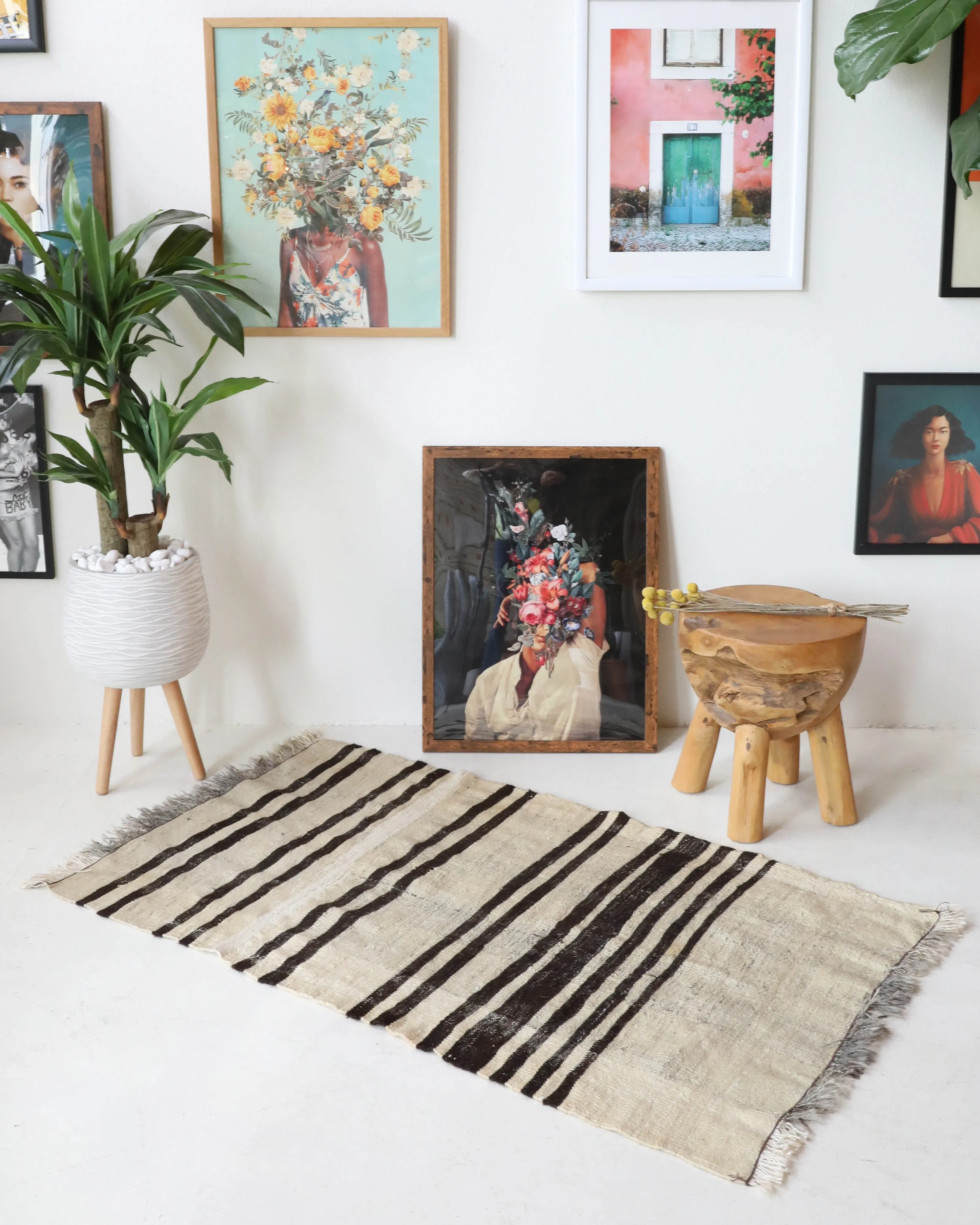 Vintage Mersin Mut Kilim Rug 2'8"x4'10"