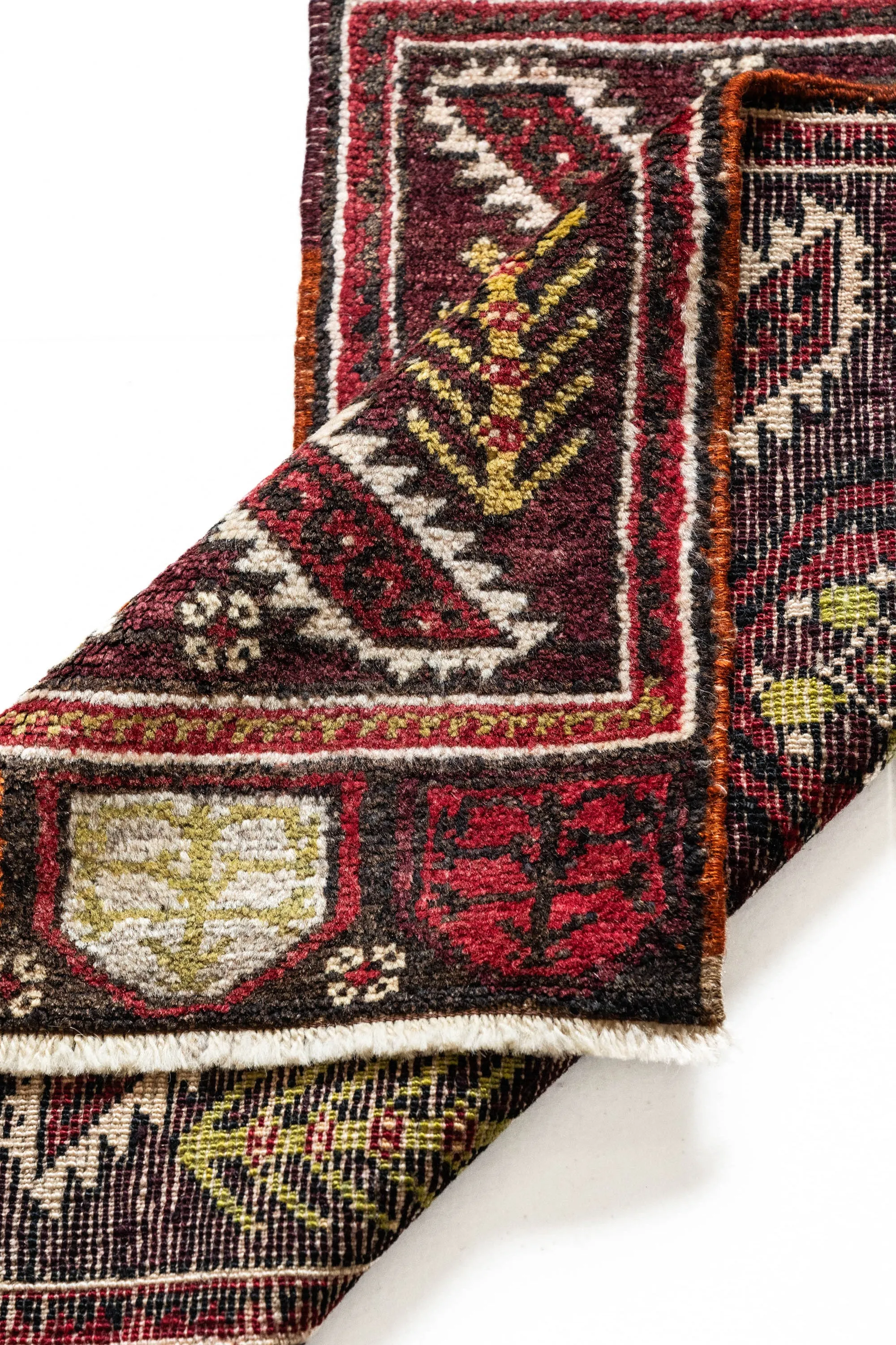 Vintage Turkish Mini Rug No. 547 | 1'9 x 3'2