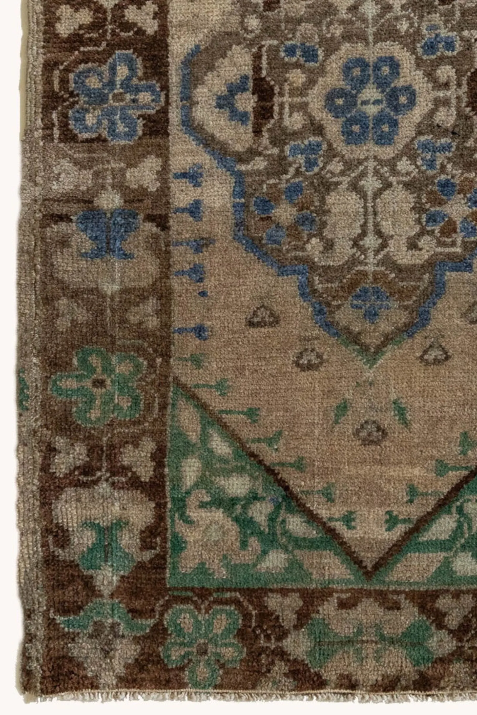 Vintage Turkish Mini Rug No. 555 | 1'10 x 3'3