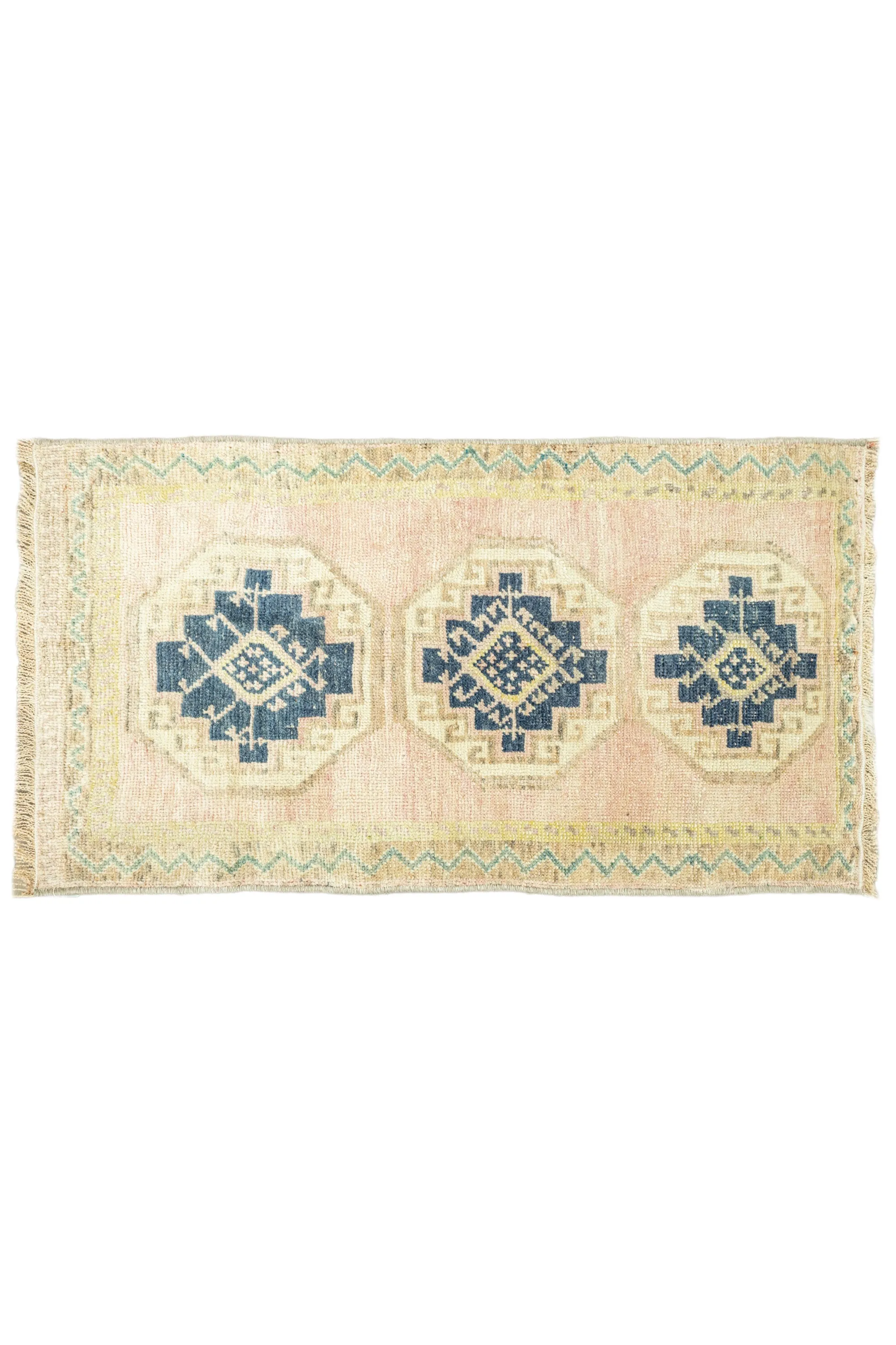 Vintage Turkish Mini Rug No. 687 | 1'8 x 3'1