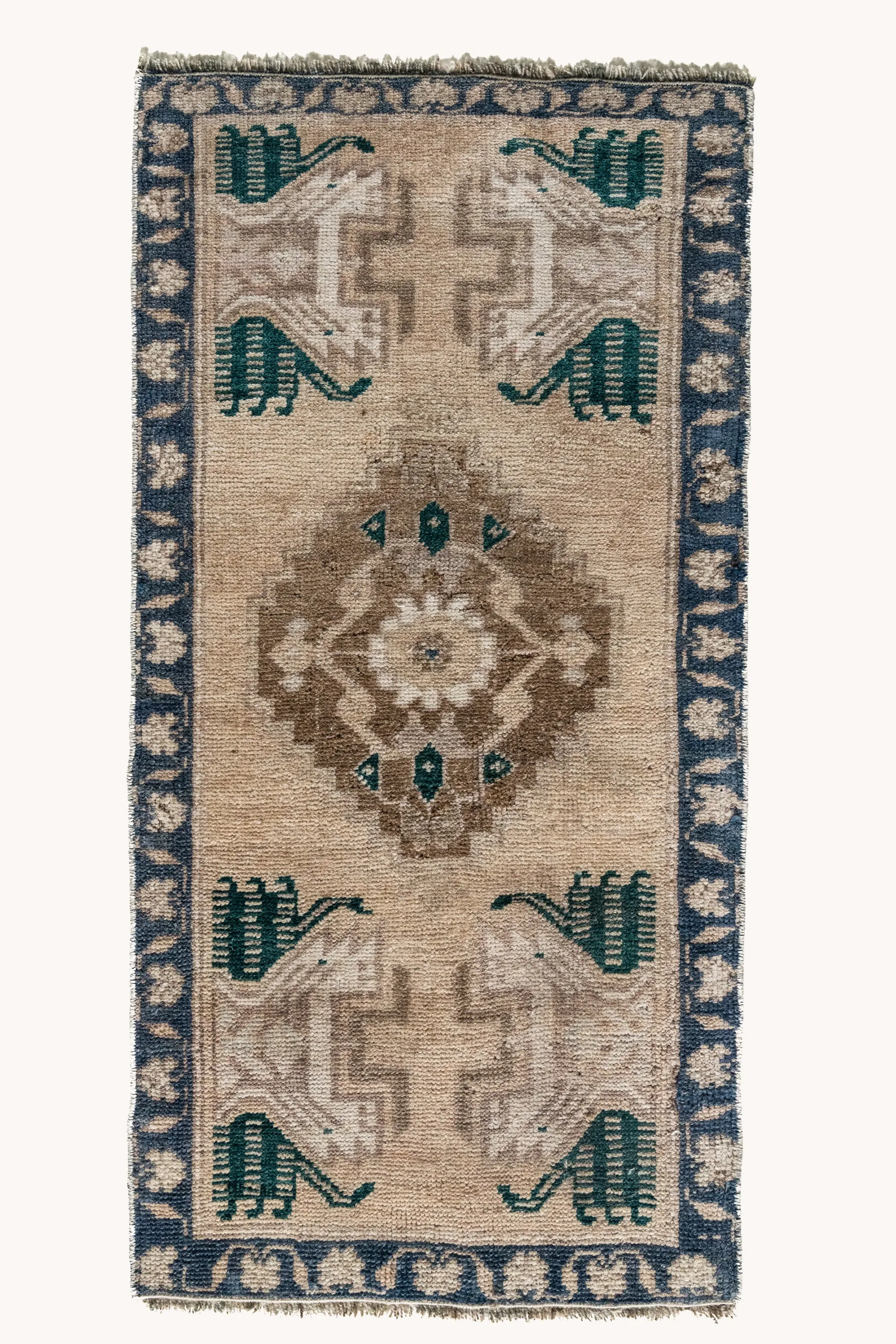 Vintage Turkish Mini Rug No. 721 | 1'7 x 3'2