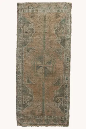 Vintage Turkish Mini Rug No. 725 | 1'9 x 4'1