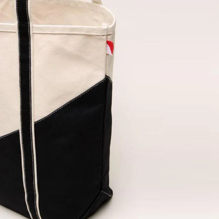 Women Large Contemporary Boat Bag