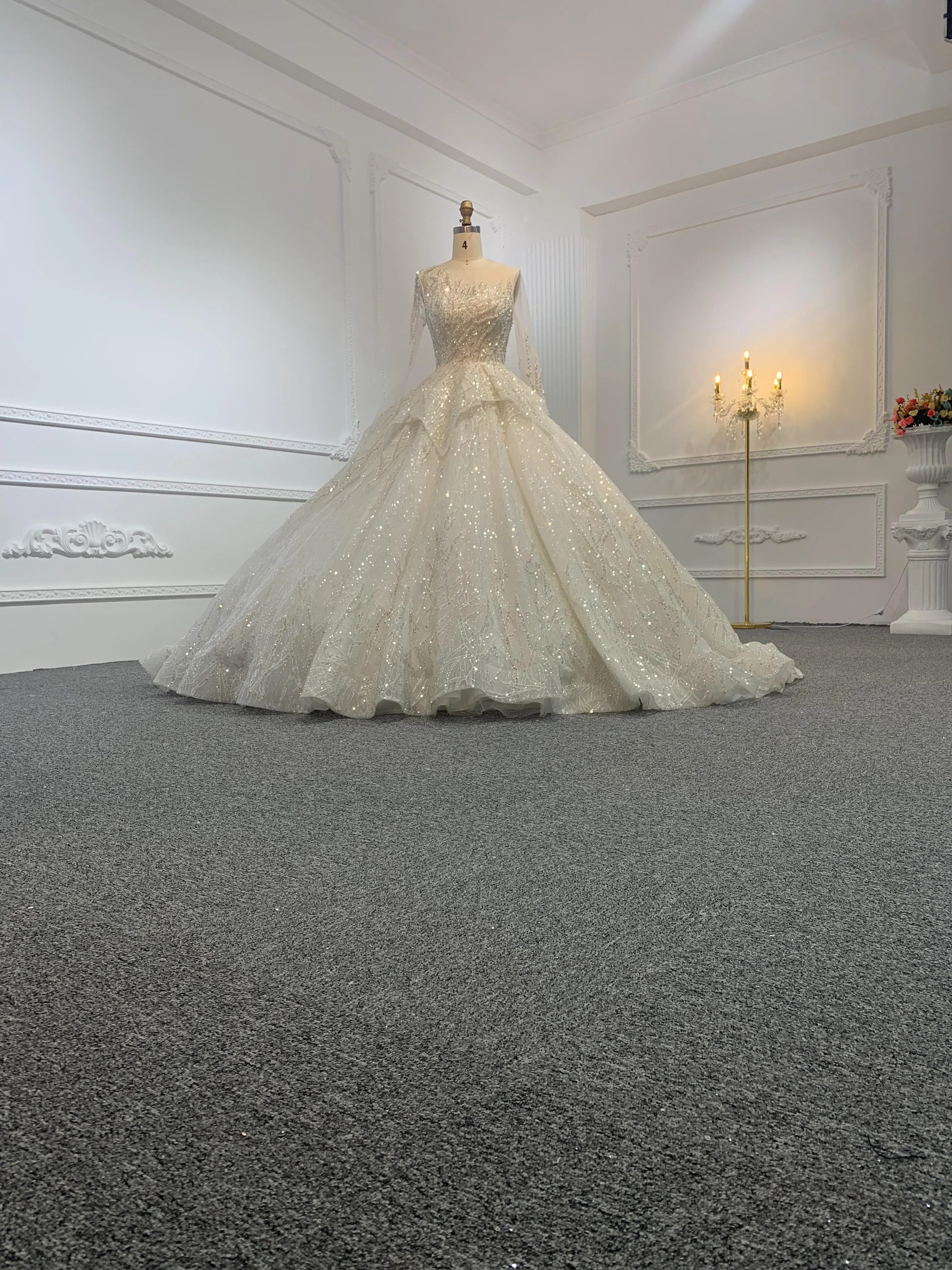 Z009-Long Sleeve Luxurious Sparkle Wedding Gown With Removable Decorative Piece