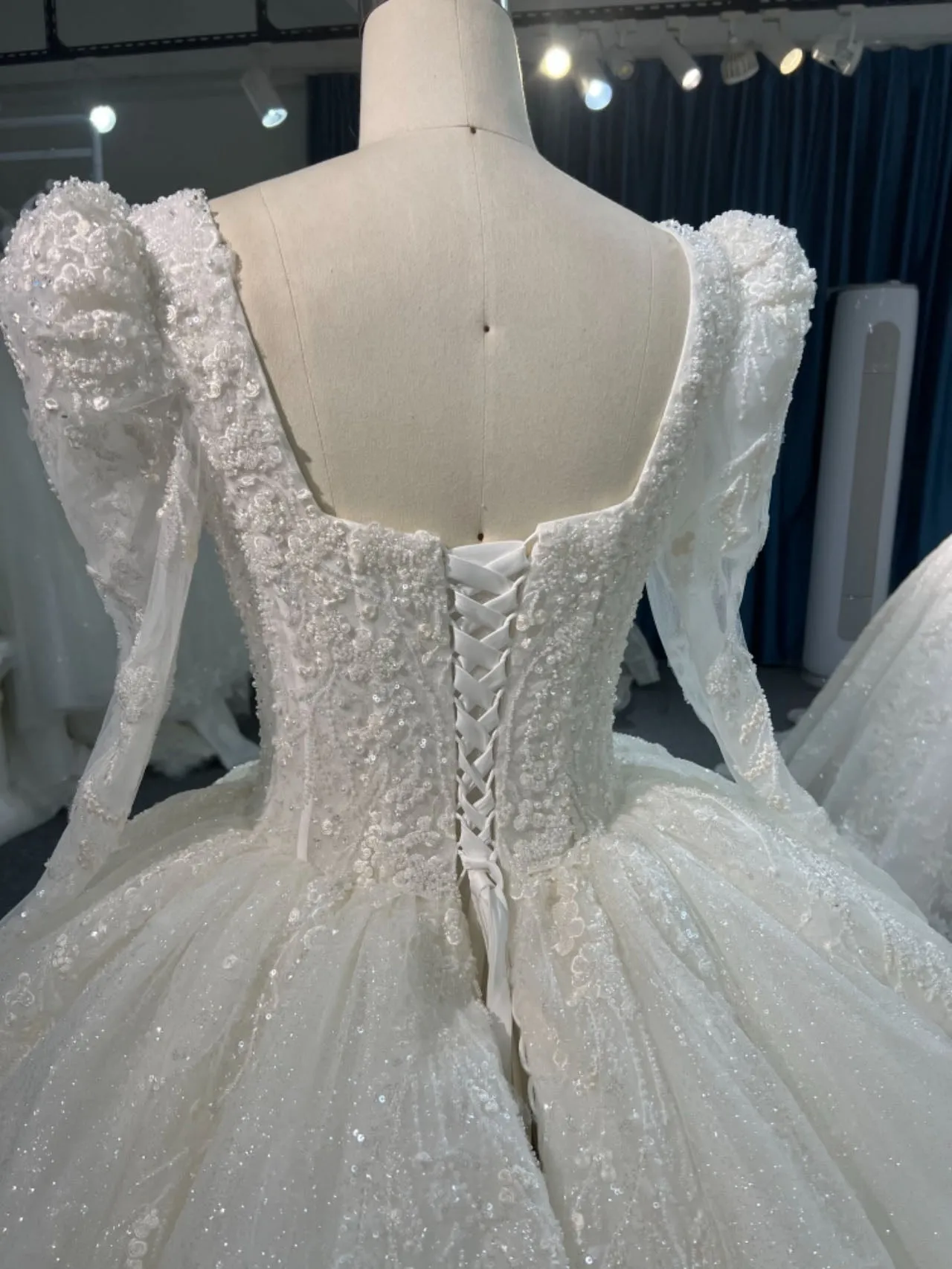 Z319 Long Sleeve Square Neck Luxurious Beaded Puff Dress